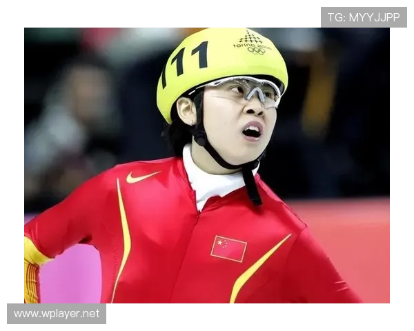 刷到王濛晒家居照，我的月薪当场跪了